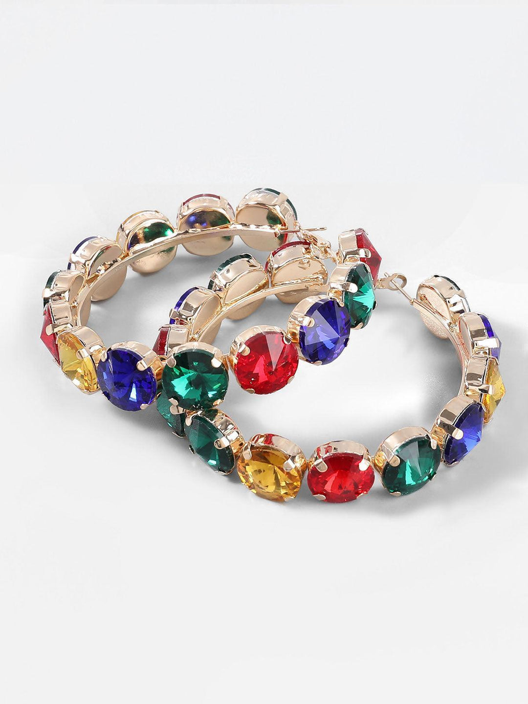 https://cdn.shopify.com/s/files/1/0930/2979/4119/files/TerraDiamanteHoopEarrings_5.jpg?v=1772630528