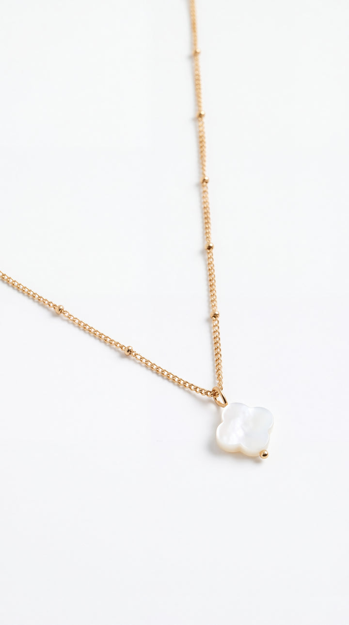 COLLAR TREBOL